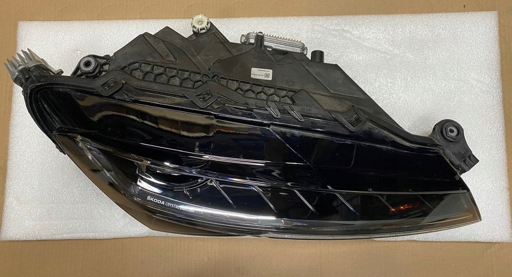 Frontscheinwerfer Skoda Superb III 3V1941016D LED Rechts Scheinwerfer Headlight
