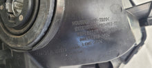 Laden Sie das Bild in den Galerie-Viewer, Frontscheinwerfer Toyota Prius Links Scheinwerfer Headlight SCH3976778810xf