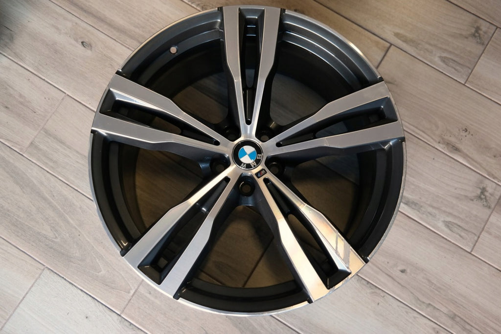 1x Alufelge 21 Zoll 9.5" 5x112 36ET 8074220 BMW X7 G07 Rim Wheel FEL6311616557td