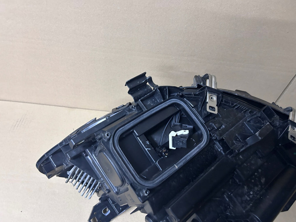 Frontscheinwerfer Mercedes-Benz W246 A2469416201 Full LED Rechts Headlight SCH6801183601vv