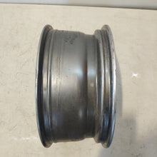 Load image into Gallery viewer, 1x Alufelge 18 Zoll 7.5" 5x112 48ET Silber AEZ18666 Audi I Rim Wheel FEL3723655662qr