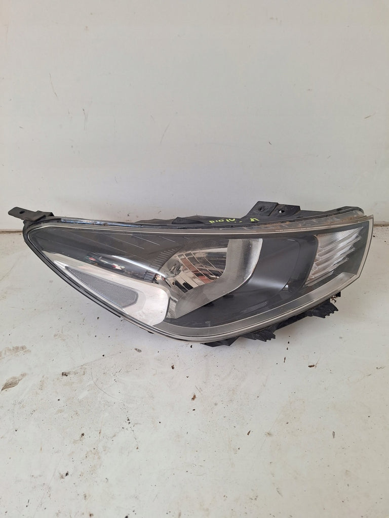 Frontscheinwerfer Kia Rio IV Rechts Scheinwerfer Headlight SCH9290365794aa