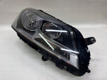 Laden Sie das Bild in den Galerie-Viewer, Frontscheinwerfer VW Passat B7 3AB941006 Halogen Rechts Scheinwerfer Headlight