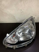 Laden Sie das Bild in den Galerie-Viewer, Frontscheinwerfer Mitsubishi Space W Star 8301C193 Links Scheinwerfer Headlight SCH3913783776qu