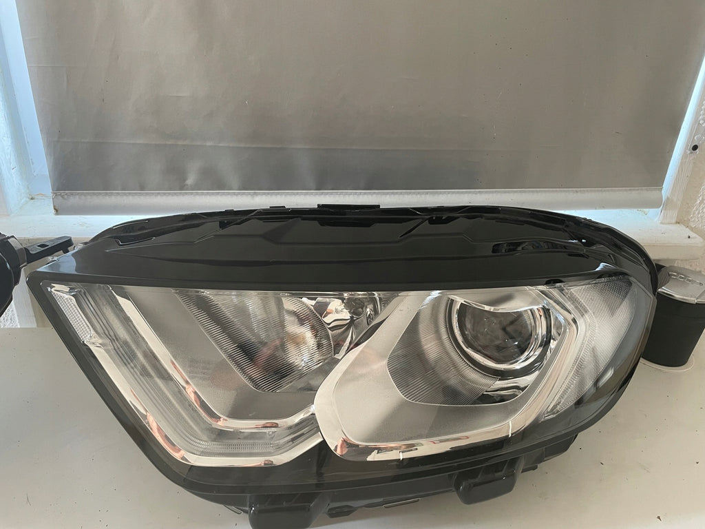 Frontscheinwerfer Ford Ecosport MN15-13E015-AE LED Ein Stück (Rechts oder Links)