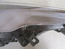 Laden Sie das Bild in den Galerie-Viewer, Frontscheinwerfer Toyota 4 Yaris LED Links Scheinwerfer Headlight SCH6910832534bk