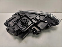 Laden Sie das Bild in den Galerie-Viewer, Frontscheinwerfer VW Polo 2G1941036K LED Rechts Scheinwerfer Headlight