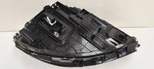 Laden Sie das Bild in den Galerie-Viewer, Frontscheinwerfer Mercedes-Benz W177 A1779064306 Links Scheinwerfer Headlight SCH4844386322vq