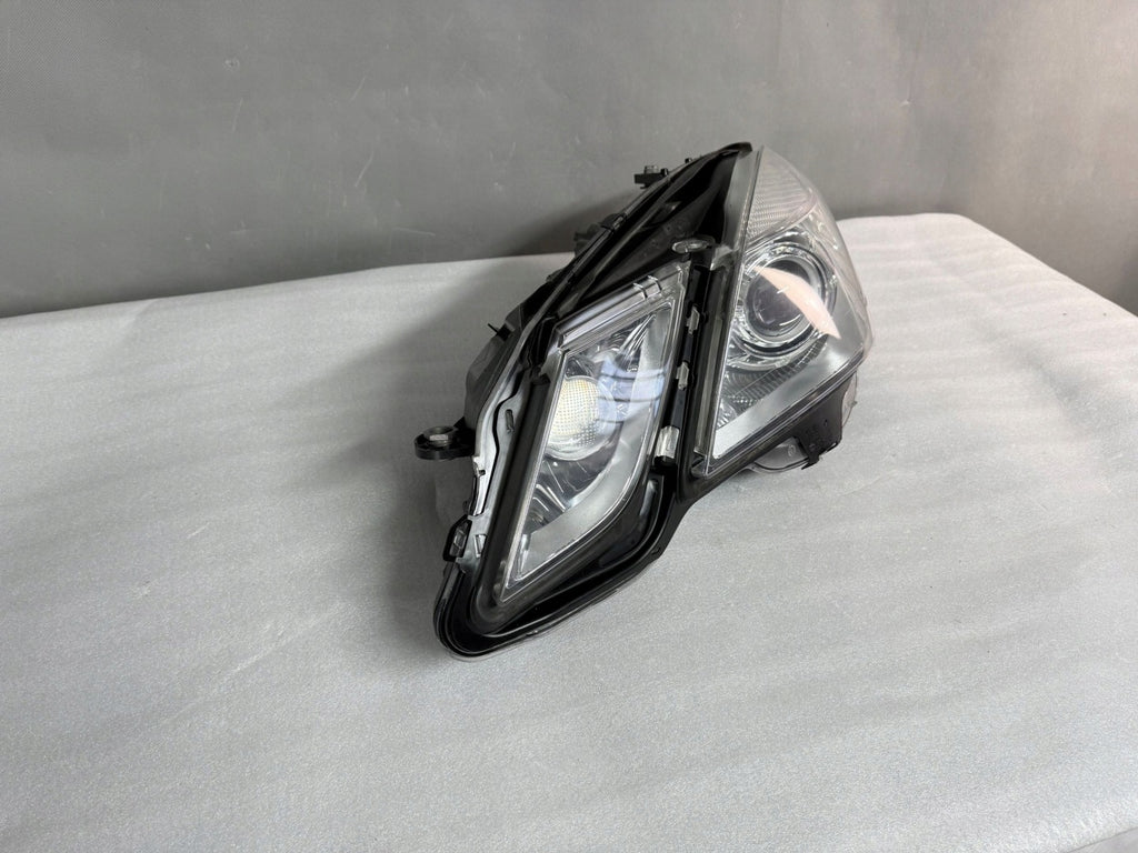 Frontscheinwerfer Mercedes-Benz W212 1ZT01080011 A2128201959 Links Headlight SCH7400566975op
