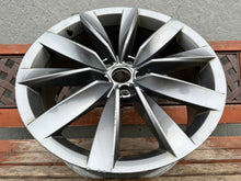 Load image into Gallery viewer, 1x Alufelge 19 Zoll 8.0" 5x112 40ET 3G8601025G VW Arteon Rim Wheel FEL6109080886bx