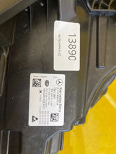 Laden Sie das Bild in den Galerie-Viewer, Frontscheinwerfer Mercedes-Benz W247 A2479063504 LED Links Headlight SCH9071605741ae