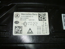 Laden Sie das Bild in den Galerie-Viewer, Frontscheinwerfer Mercedes-Benz W213 A2139064510 Full LED Rechts oder Links SCH8233289345kx