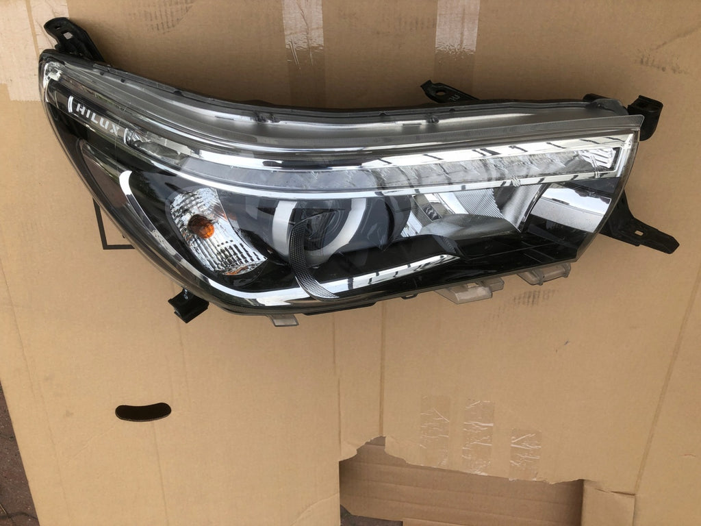 Frontscheinwerfer Toyota Hilux LED Rechts Scheinwerfer Headlight SCH7641181543hs