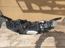 Laden Sie das Bild in den Galerie-Viewer, Frontscheinwerfer Kia Soul III 92101-J2 200519 Full LED Rechts oder Links SCH6386508411aw