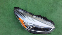 Laden Sie das Bild in den Galerie-Viewer, Frontscheinwerfer Ford Kuga GV41-13D154-AF Rechts Scheinwerfer Headlight SCH7180464322rw