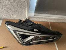 Laden Sie das Bild in den Galerie-Viewer, Frontscheinwerfer Seat Tarraco 5FJ941008H LED Rechts Scheinwerfer Headlight