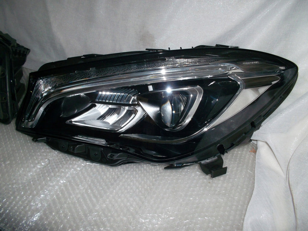 Frontscheinwerfer Mercedes-Benz Cla A1178206961 LED Rechts oder Links SCH3145167392kx