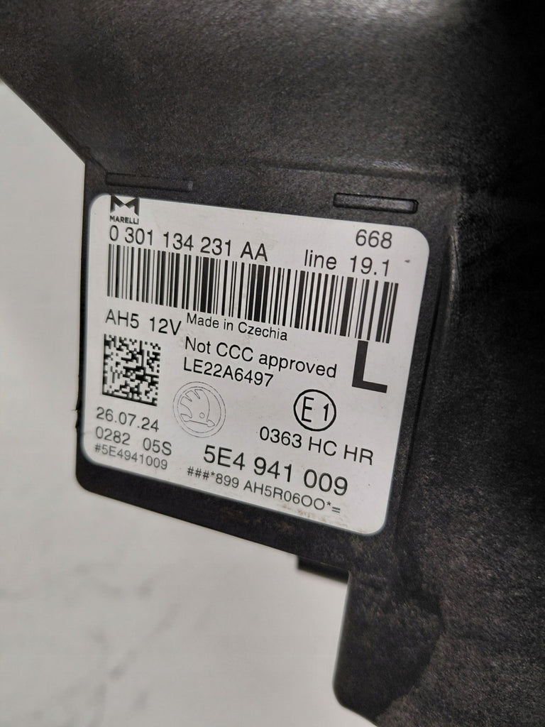 Frontscheinwerfer Skoda Octavia IV 5E4941009 LED Links Scheinwerfer Headlight SCH2666688859uy