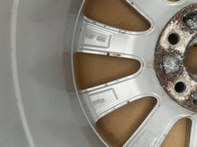 Load image into Gallery viewer, 1x Alufelge 17 Zoll 7.0" 5x115 44ET Glanz Silber Opel Zafira Astra J Rim Wheel FEL1281955841eu