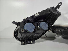 Laden Sie das Bild in den Galerie-Viewer, Frontscheinwerfer Opel Combo 103419012975 Ein Satz Scheinwerfer Headlight SCH6784391246hw