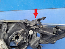 Laden Sie das Bild in den Galerie-Viewer, Frontscheinwerfer Toyota Corolla Xenon Rechts Scheinwerfer Headlight SCH6837211171ci
