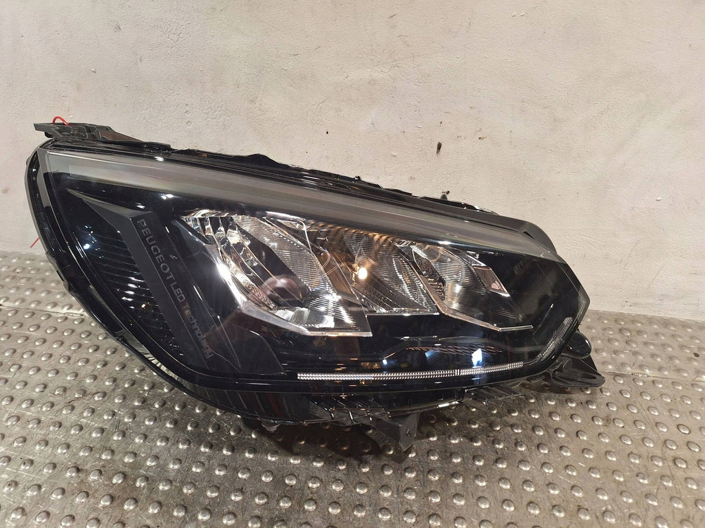 Frontscheinwerfer Peugeot 2008 208 II S25062279 9833036180 LED Rechts Headlight