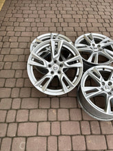Laden Sie das Bild in den Galerie-Viewer, 4x Alufelge 18 Zoll 7.5" 5x108 50 5ET Glanz Silber 31362866 Volvo Xc60 I FEL3476981968po