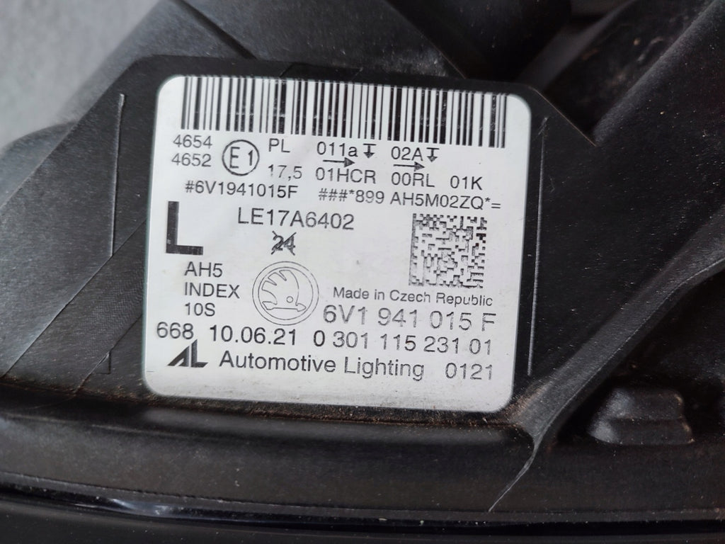 Frontscheinwerfer Skoda Fabia III 3B0941016AN LED Ein Stück (Rechts oder Links)