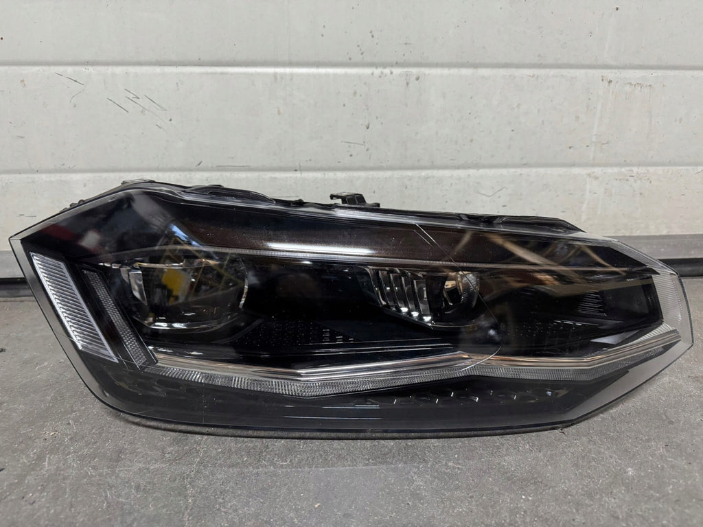 Frontscheinwerfer VW Polo 2G1941036B Rechts Scheinwerfer Headlight SCH2573335666wt