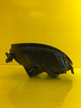 Laden Sie das Bild in den Galerie-Viewer, Frontscheinwerfer Mercedes-Benz Gle W166 A1669063903 Full LED Links Headlight