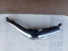 Laden Sie das Bild in den Galerie-Viewer, Frontscheinwerfer Toyota Chr 81110-F4031-00 LED FALSE Scheinwerfer Headlight SCH4153280225zs