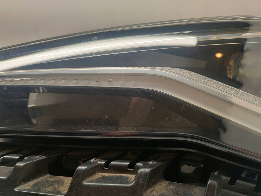 Frontscheinwerfer Seat Ateca 576941032B 576941031B Full LED Rechts oder Links SCH4470138857hg