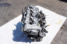 Laden Sie das Bild in den Galerie-Viewer, Motor Toyota Avensis D4D T27 2.0 82TKm Diesel Engine Unkomplett