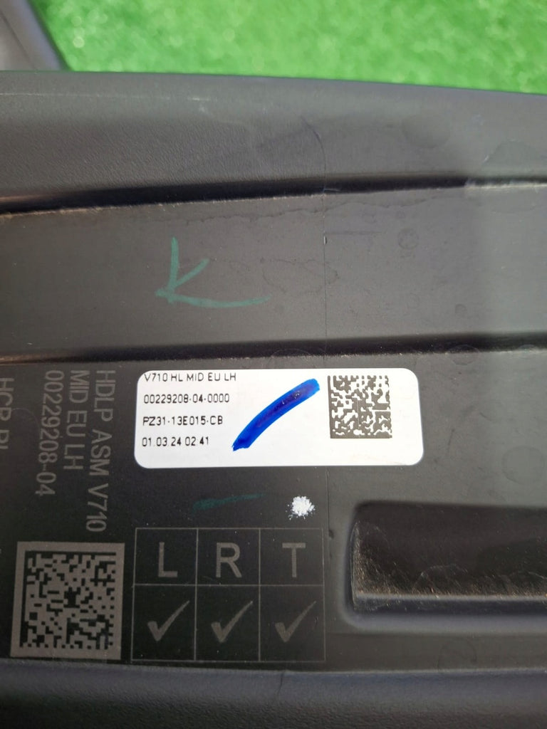 Frontscheinwerfer Ford Transit Custom PZ31-13E015-CB LED Rechts oder Links