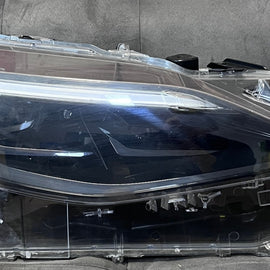 Frontscheinwerfer Toyota Yaris Cross 81110-0D312 Full LED Rechts Headlight SCH9340258874ne