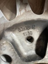 Load image into Gallery viewer, 1x Alufelge 18 Zoll 8.0" 5x112 6861224 BMW 5 G31 G30 Rim Wheel FEL7577919480wr