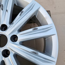 Load image into Gallery viewer, 1x Alufelge 17 Zoll 6.5" 5x112 52ET Glanz Silber 5TA601025D VW Touran Rim Wheel FEL5867983245op