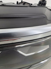 Laden Sie das Bild in den Galerie-Viewer, Frontscheinwerfer VW Tiguan 5NB941081D Links Scheinwerfer Headlight SCH1682229432rx