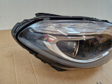 Laden Sie das Bild in den Galerie-Viewer, Frontscheinwerfer Mercedes-Benz W246 2468207261 LED Rechts Headlight SCH4602483965ad