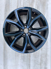 Laden Sie das Bild in den Galerie-Viewer, 1x Alufelge 18 Zoll 7.0&quot; 5x112 39ET Glanz 2GM601025Q VW T-Cross Rim Wheel
