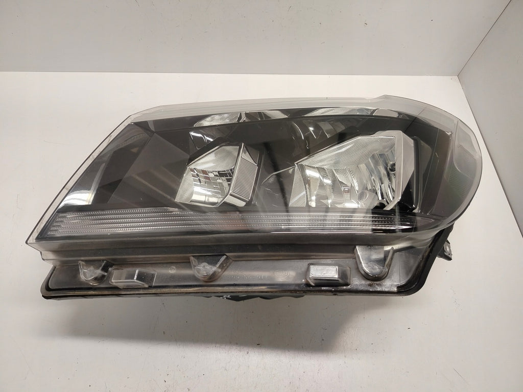Frontscheinwerfer VW Crafter 7C1941005 Links Scheinwerfer Headlight SCH4684421624sl