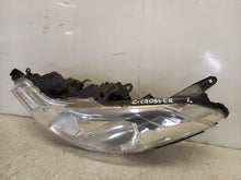 Laden Sie das Bild in den Galerie-Viewer, Frontscheinwerfer Citroën C-Crosser Links Scheinwerfer Headlight SCH8723821590mo