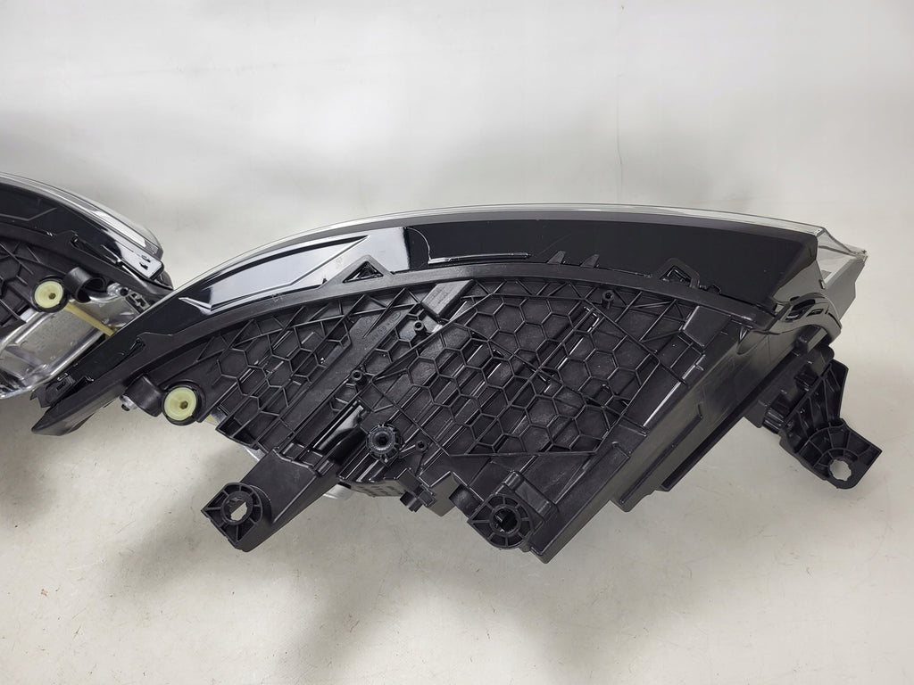 Frontscheinwerfer VW Transporter 7T1941082C 7T1941081 Full LED Rechts oder Links SCH7657766697cg