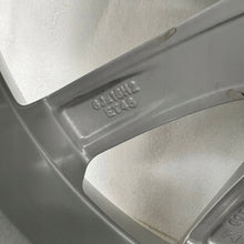 Load image into Gallery viewer, 1x Alufelge 16 Zoll 6.0" 5x112 48ET Glanz Silber 5G0071496B VW Golf I Rim Wheel FEL4712979044ls