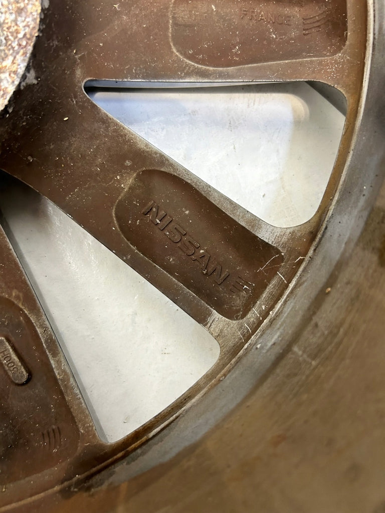 1x Alufelge 18 Zoll 6.5" 5x114.3 8086-5A Nissan Qashqai J10 Rim Wheel