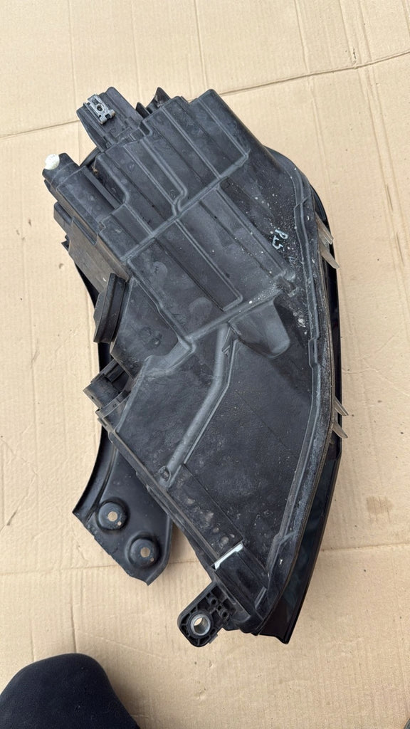 Frontscheinwerfer VW Caddy 2K1941016B Rechts Scheinwerfer Headlight SCH2380725953mz