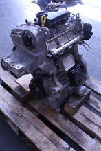 Laden Sie das Bild in den Galerie-Viewer, Motor Skoda Kamiq DLA 1.0 TSI 2022 Benzin Engine Unkomplett MOT7069273421qj