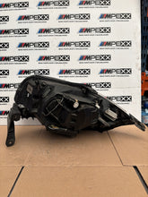 Load image into Gallery viewer, Frontscheinwerfer BMW E88 E81 E82 E87 7193388 Rechts Scheinwerfer Headlight SCH2945049318mj