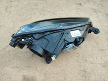 Load image into Gallery viewer, Frontscheinwerfer Skoda Superb III 3V1941015B Xenon Links Scheinwerfer Headlight SCH2386036762zo