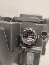 Load image into Gallery viewer, Frontscheinwerfer Land Rover Range L405 CK52-13W029-KA Xenon Rechts Headlight SCH3809886120ic